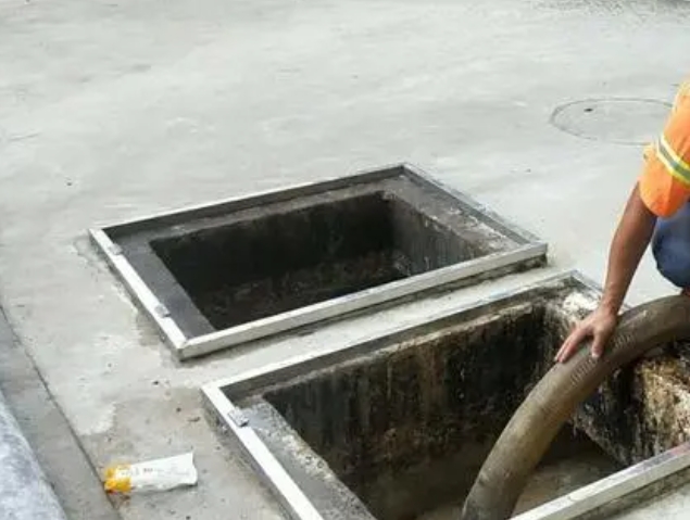 定安化粪池清理